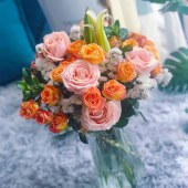 【发4周/共1个月】包月鲜花 5-6种花材混搭/次 共4周简装颜色随机实物为准