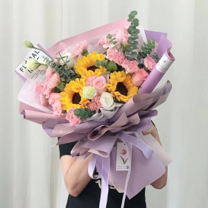 沉默的爱-康乃馨向日葵花礼