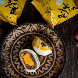 葡萄树蛋黄酥礼盒装传统中式糕点 零食面包饼干早点食品 葡萄树蛋黄酥300g/1盒