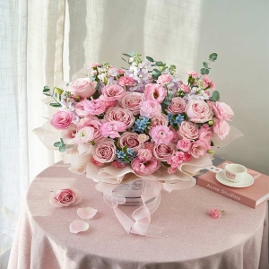 温柔守护/鲜花抱抱桶